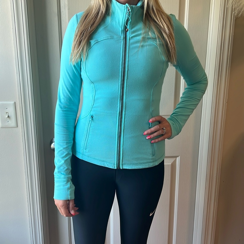 Vintage Tiffany Blue Lululemon Define Jacket